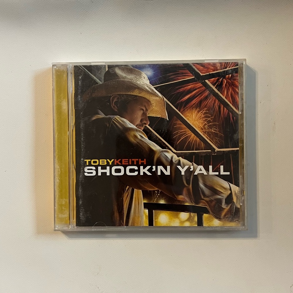 CD cases - Picture 9 of 11